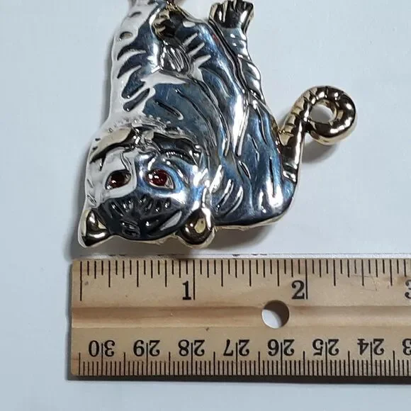 Silver Tone Tiger Earrings & Pendant/Pin Set Statement Best Brand Wild Animal - Picture 9 of 11